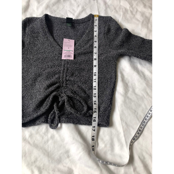 Wild Fable Ruched Front Cropped top sz Small Gray NWT! - Picture 5 of 6